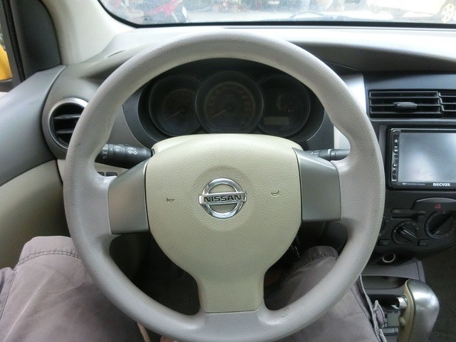 2008 日產 LIVINA 1.6CC (俗稱小威曲)`-計程車大張圖片